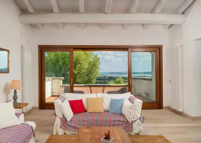 Alba Esclusiva Con Piscina A Sfioro E Vista Mozzafiato Sul Mare *