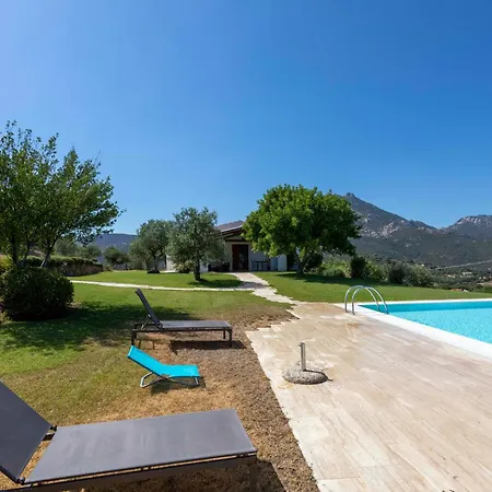 Villa Alba Esclusiva Villa Con Piscina A Sfioro E Vista Mozzafiato Sul Mare Villa Cugnana