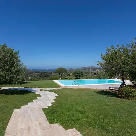 Villa Villa Alba Esclusiva Villa Con Piscina A Sfioro E Vista Mozzafiato Sul Mare Cugnana