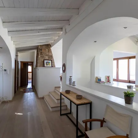 Villa Alba Esclusiva Villa Con Piscina A Sfioro E Vista Mozzafiato Sul Mare Cugnana