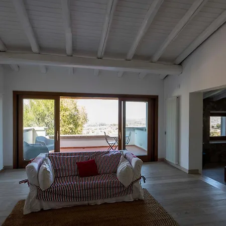 Villa Villa Alba Esclusiva Villa Con Piscina A Sfioro E Vista Mozzafiato Sul Mare Cugnana