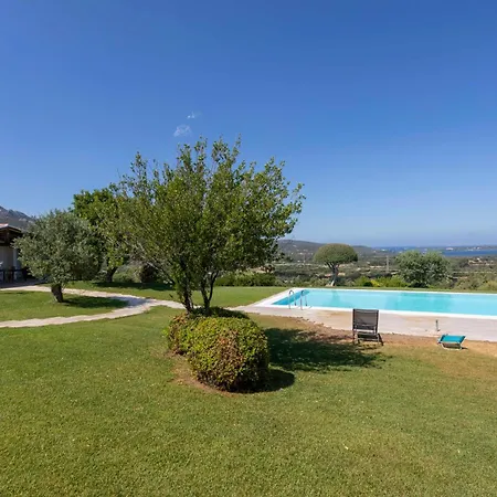 Villa Alba Esclusiva Villa Con Piscina A Sfioro E Vista Mozzafiato Sul Mare * Cugnana