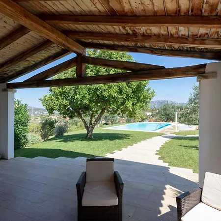 Villa Villa Alba Esclusiva Villa Con Piscina A Sfioro E Vista Mozzafiato Sul Mare Cugnana