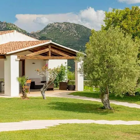 Villa Alba Esclusiva Villa Con Piscina A Sfioro E Vista Mozzafiato Sul Mare * Cugnana