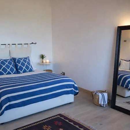 Alba Esclusiva Con Piscina A Sfioro E Vista Mozzafiato Sul Mare * Cugnana