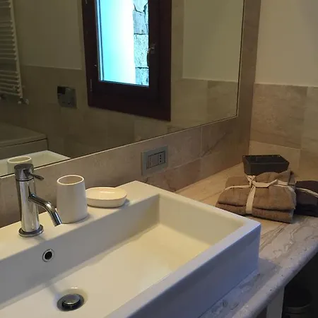 Alba Esclusiva Con Piscina A Sfioro E Vista Mozzafiato Sul Mare Villa