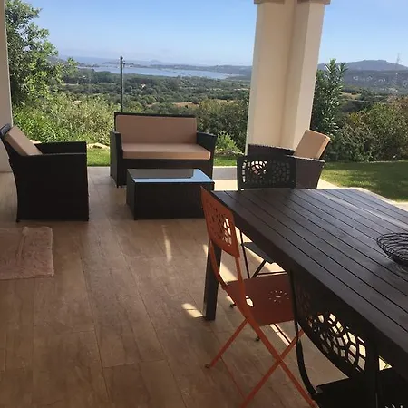 Villa Alba Esclusiva Villa Con Piscina A Sfioro E Vista Mozzafiato Sul Mare Cugnana